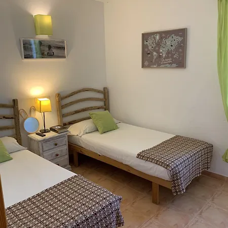 Con Piscina En Menorca * קאלאן בוש