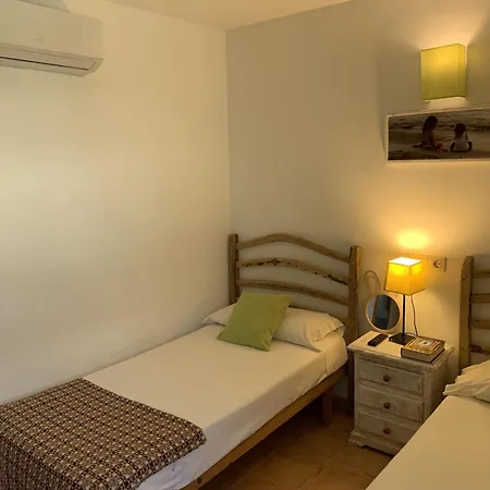 Con Piscina En Menorca Ferienhaus *